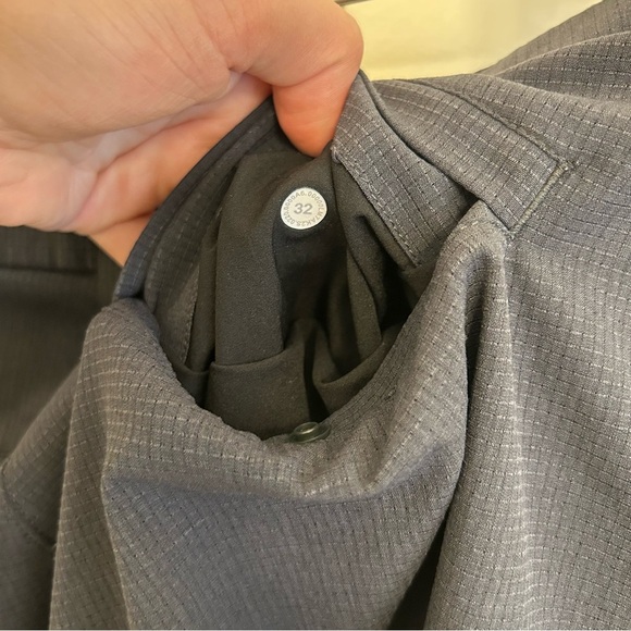 Lululemon Athletica Commission Classic Fit Warpstreme Shorts Checkered Gray 32 - Picture 6 of 6